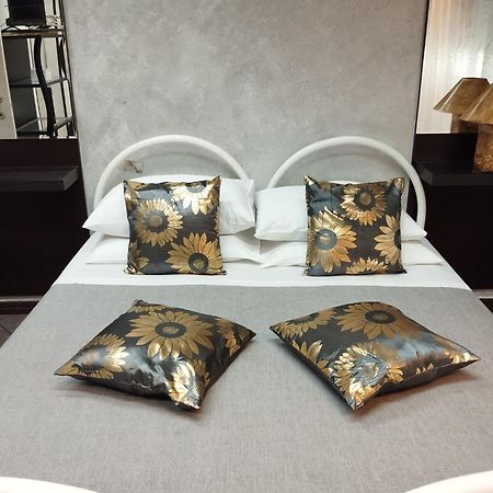 Bed and Breakfast Casa Al Porto Porto Torres Exterior foto