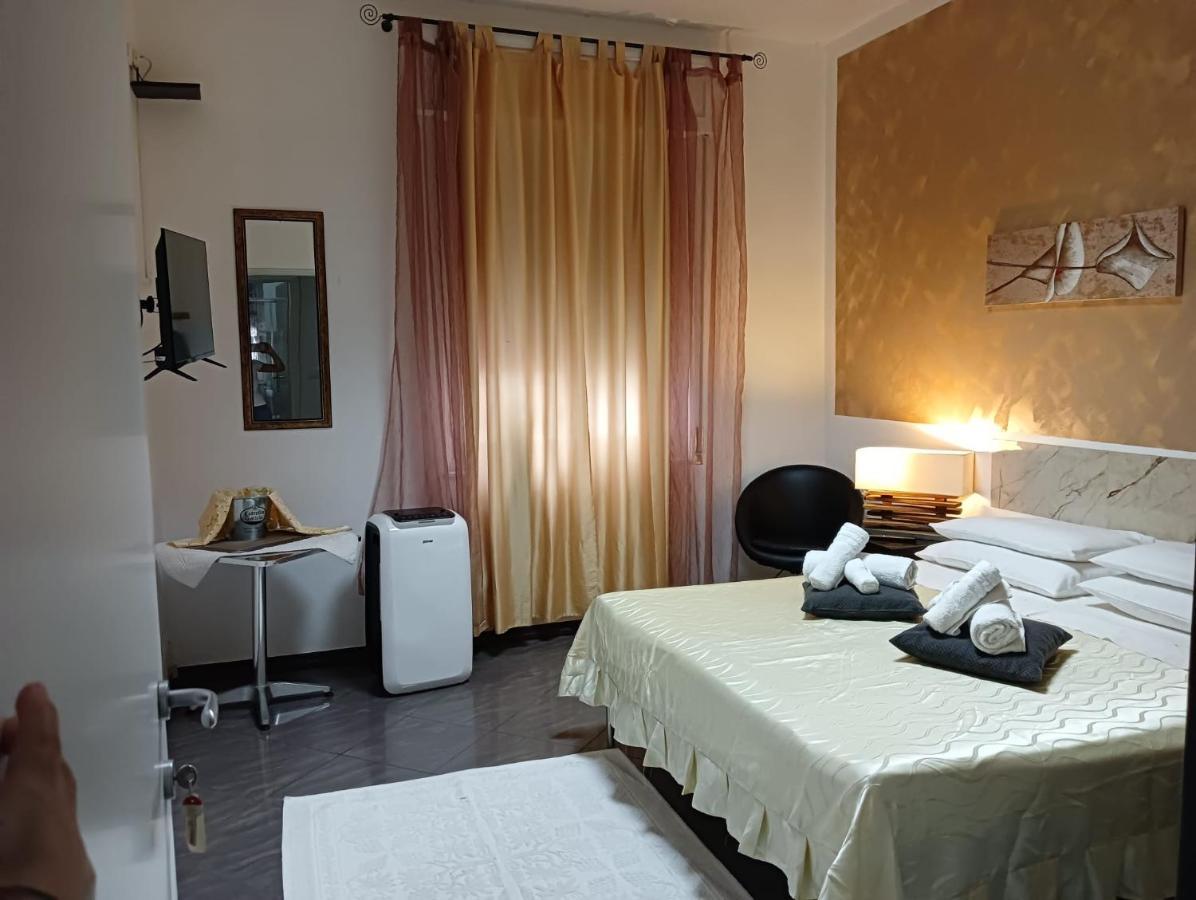 Bed and Breakfast Casa Al Porto Porto Torres Exterior foto
